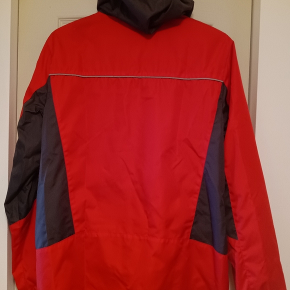Champions Venture Dry Jacket Size cl 16/18 - Picture 4 of 6
